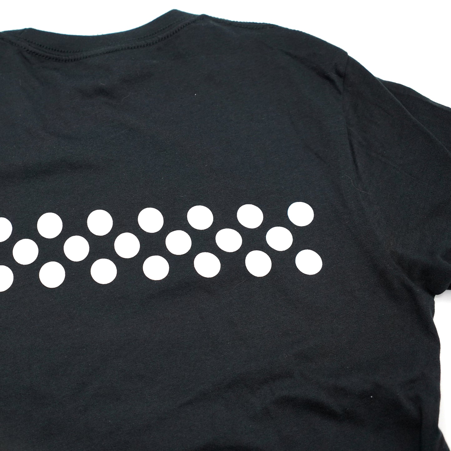 ORCA DOTS TEE